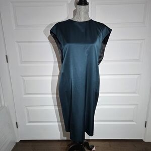 NWT Ports 1961 Olivine Silk-Blend Deep V-Back Dress - Wood Bead Detail - Size 8